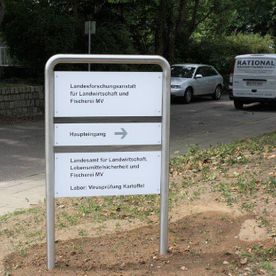 Edelstahlrahmen für Werbeaufsteller